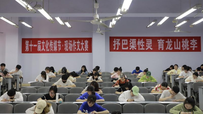 VI设计品牌全案流程：揭秘企业形象塑造的五大步骤